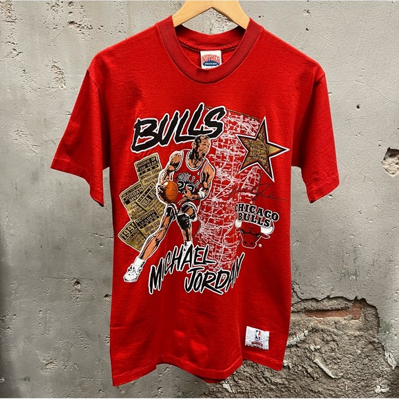 Vintage Other - Nutmeg Vintage 90s Michael Jordan Chicago Bulls NFL Licensed T-Shirt Medium M